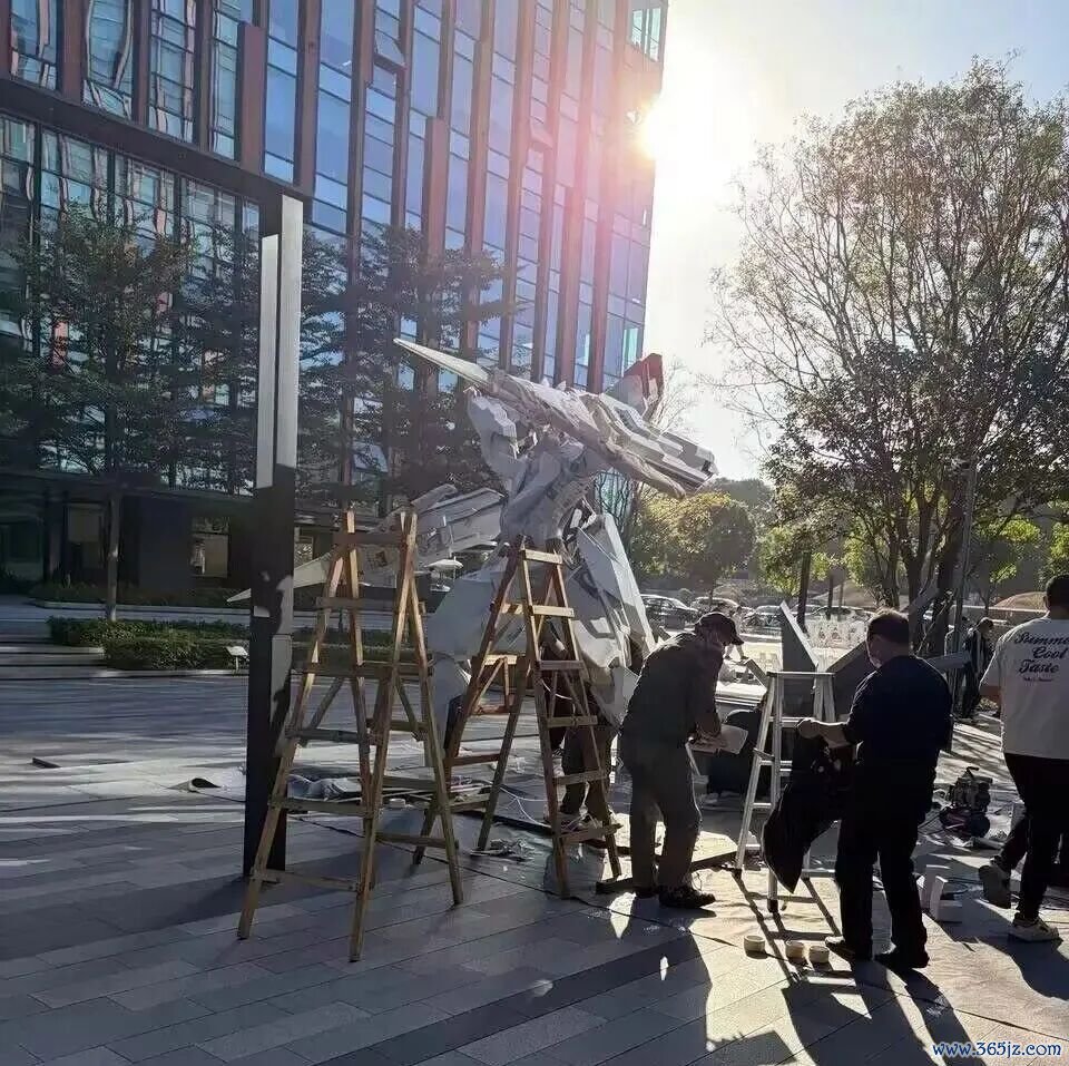 鸣潮:3.0的PC包体高达78G!硬盘预警!对于偏谐机制的料:新变装增益,老变装喝汤!近似只狼的架势条